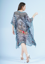 Load image into Gallery viewer, Snow Queen Kaftan
