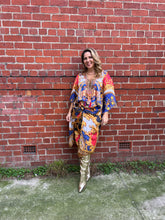 Load image into Gallery viewer, Maxi Kaftan Miami Red
