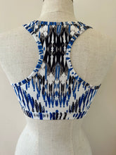 Load image into Gallery viewer, Cropped racer back top gypsy white
