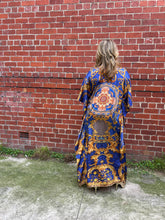 Load image into Gallery viewer, Maxi Kaftan Miami Blue
