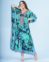 Load image into Gallery viewer, Maxi Kaftan- Emerald Reptile
