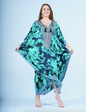 Load image into Gallery viewer, Maxi Kaftan- Emerald Reptile
